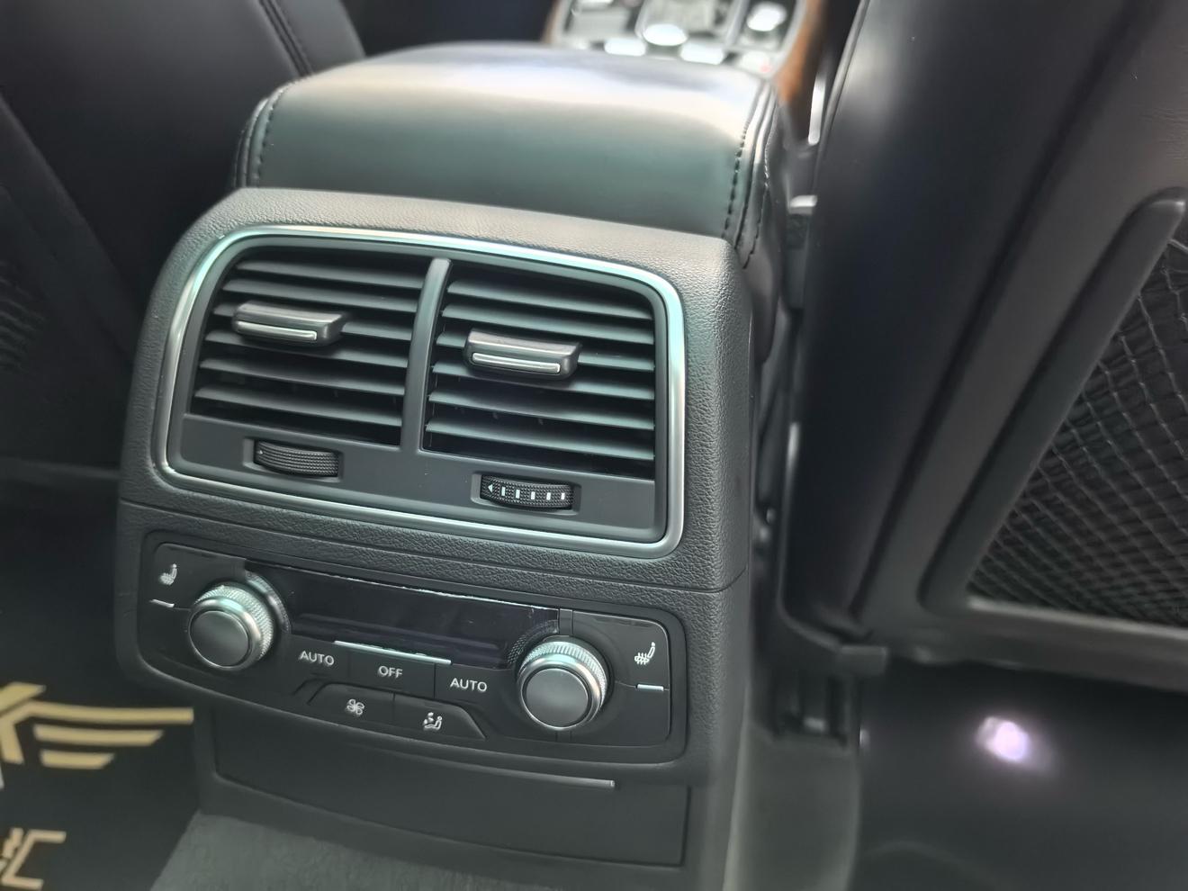 Audi A6 2014 thumb 10