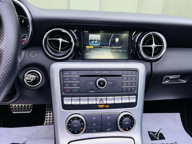Mercedes-Benz SLC 2016 thumb 8