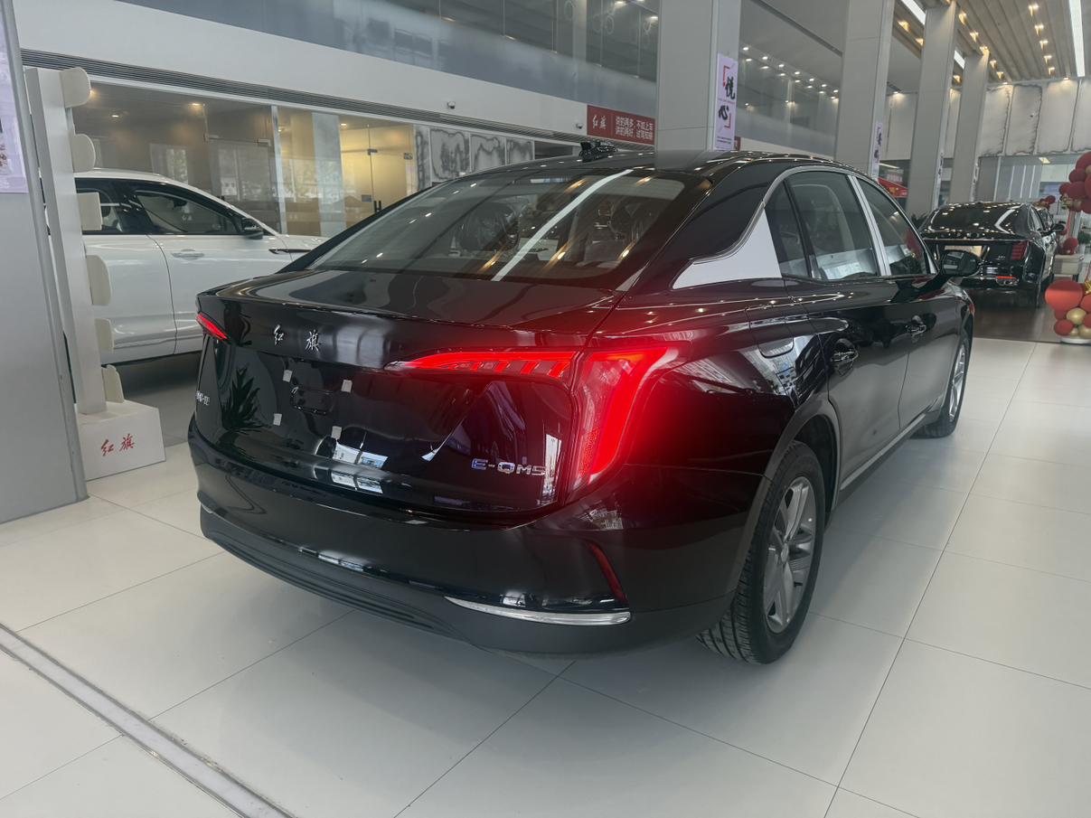 Hongqi E-QM5 2025 thumb 3