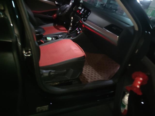 Volkswagen Sagitar 2019 thumb 9