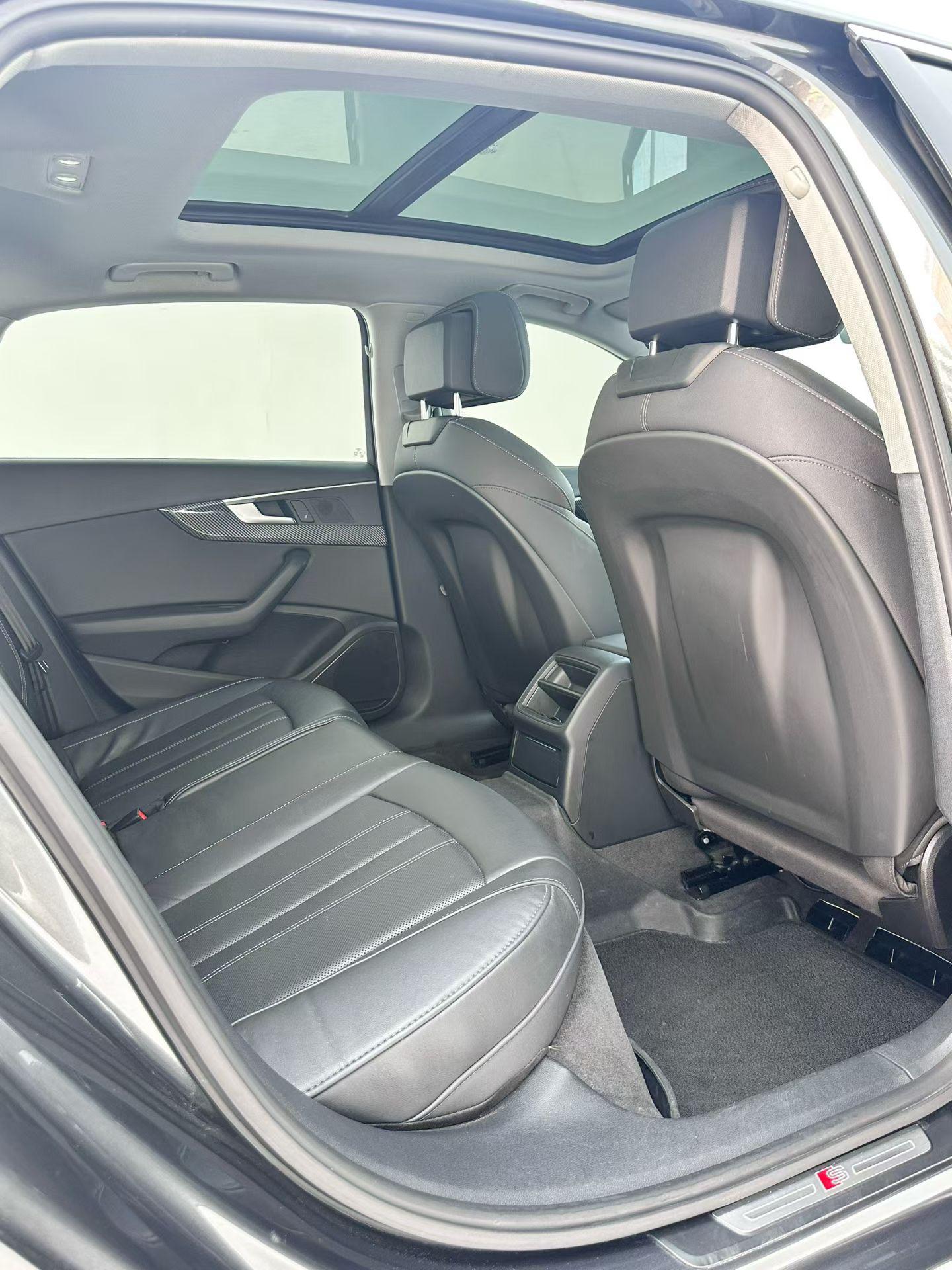 Audi A4 2020 thumb 7