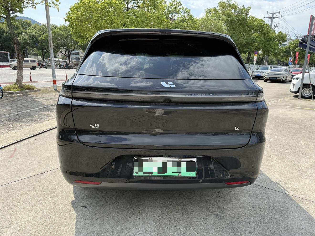 Lixiang (Li Auto) L6 2024 thumb 3