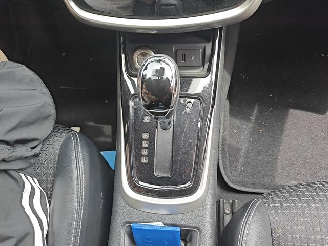 Nissan Tiida 2019 thumb 7