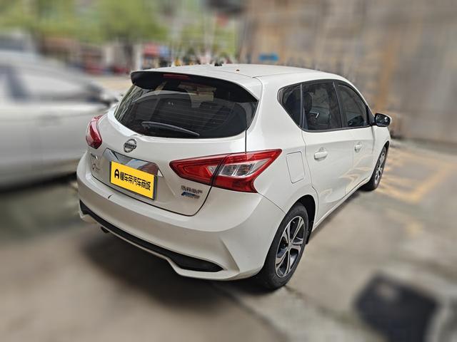 Nissan Tiida 2019 thumb 12