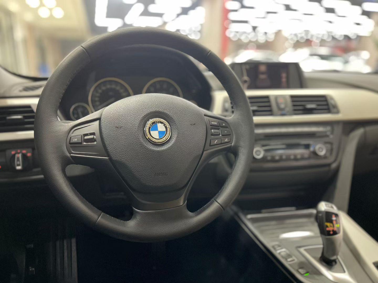 BMW 3 серии 2015 thumb 4