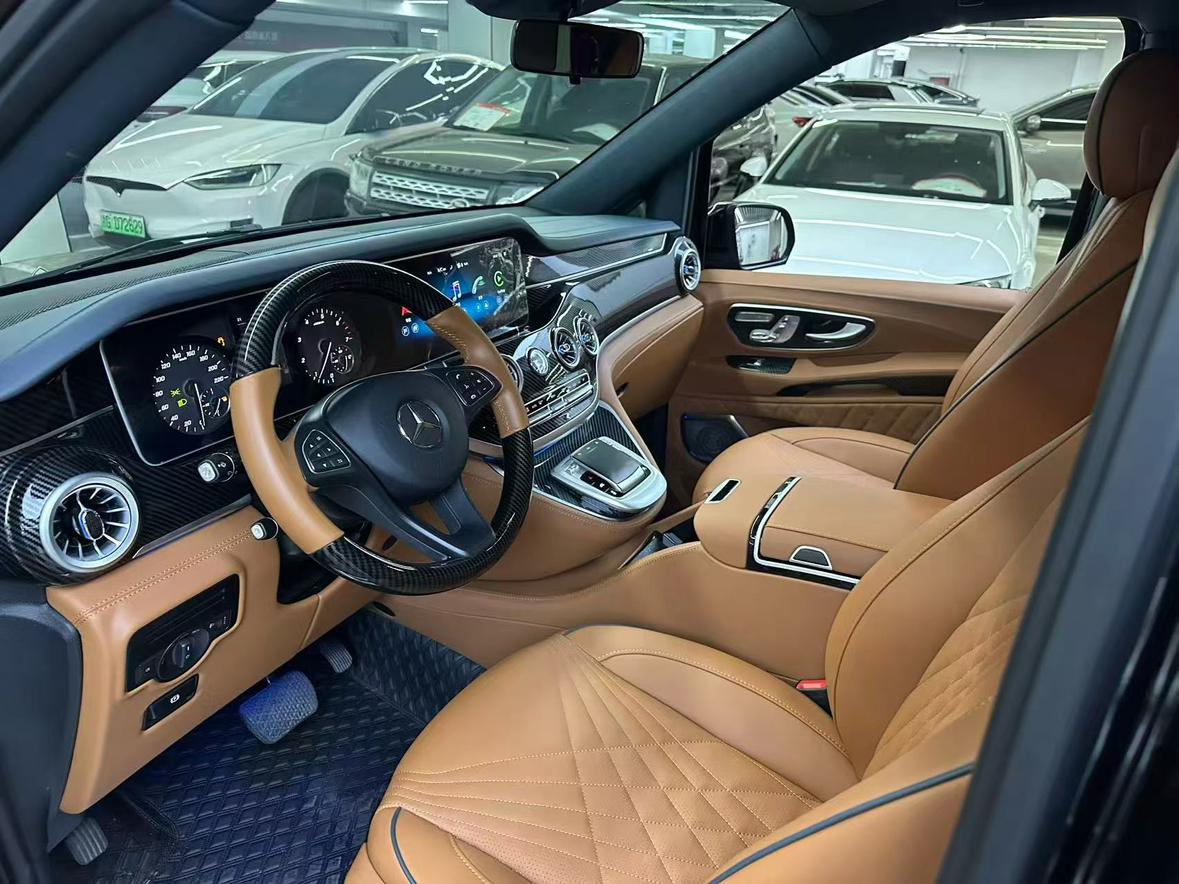 Mercedes-Benz Wei Ting 2023 thumb 3