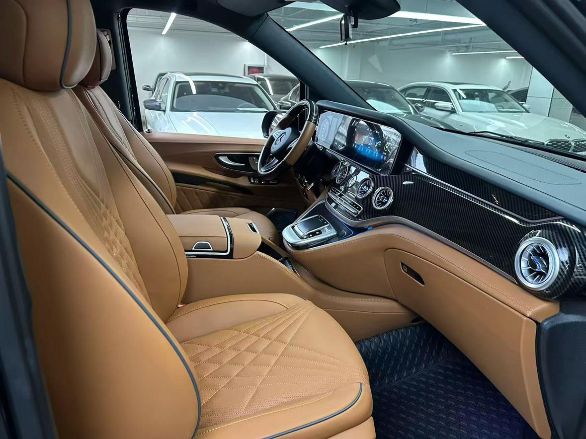Mercedes-Benz Wei Ting 2023 thumb 5