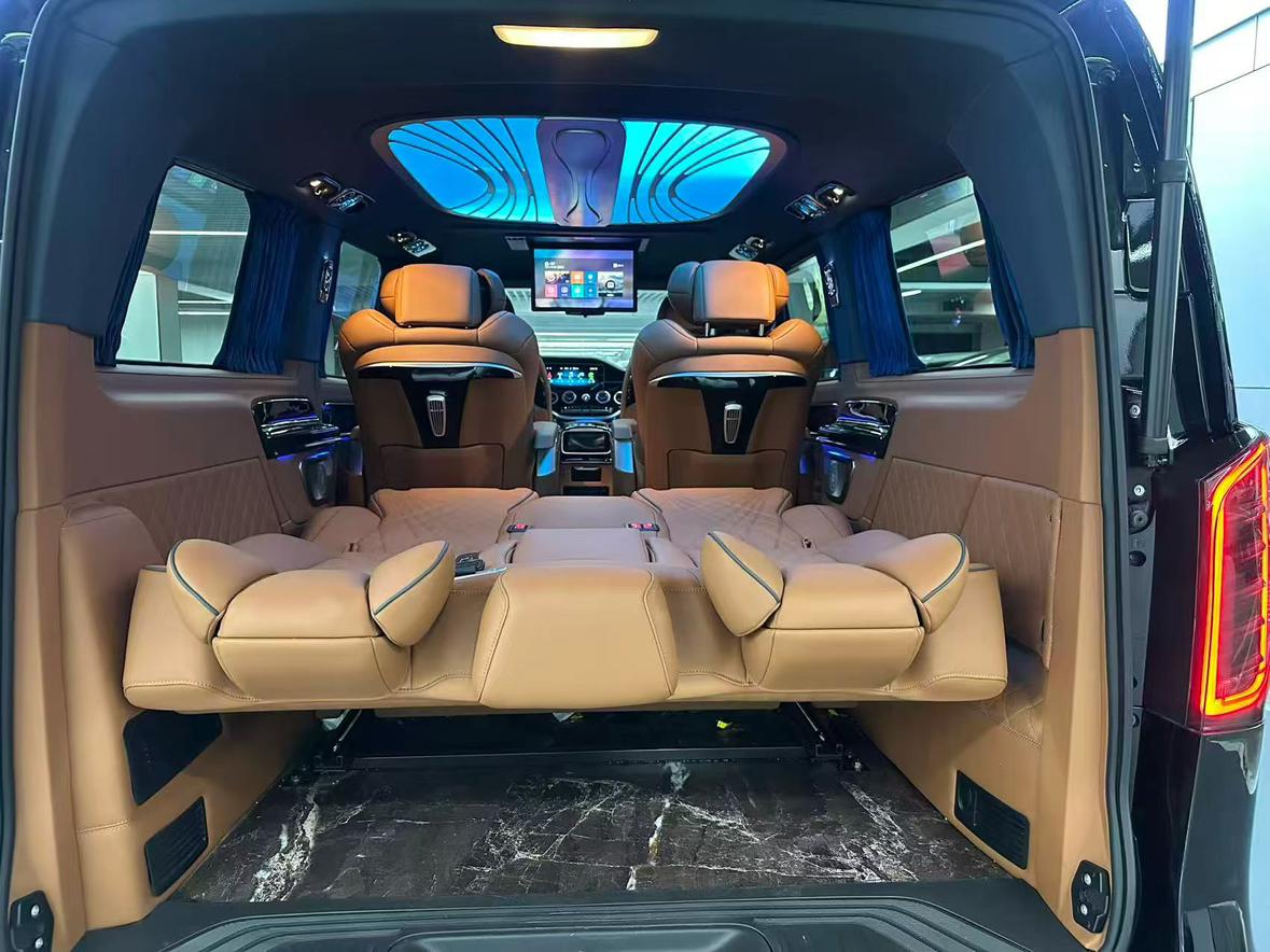 Mercedes-Benz Wei Ting 2023 thumb 7