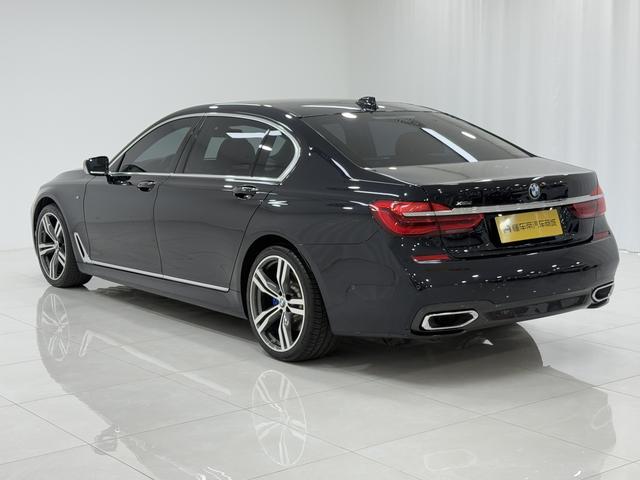 BMW 7 серии 2018 thumb 3
