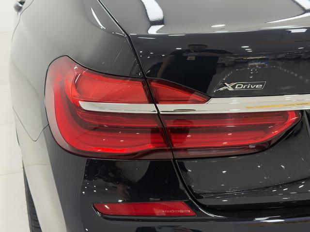 BMW 7 серии 2018 thumb 11