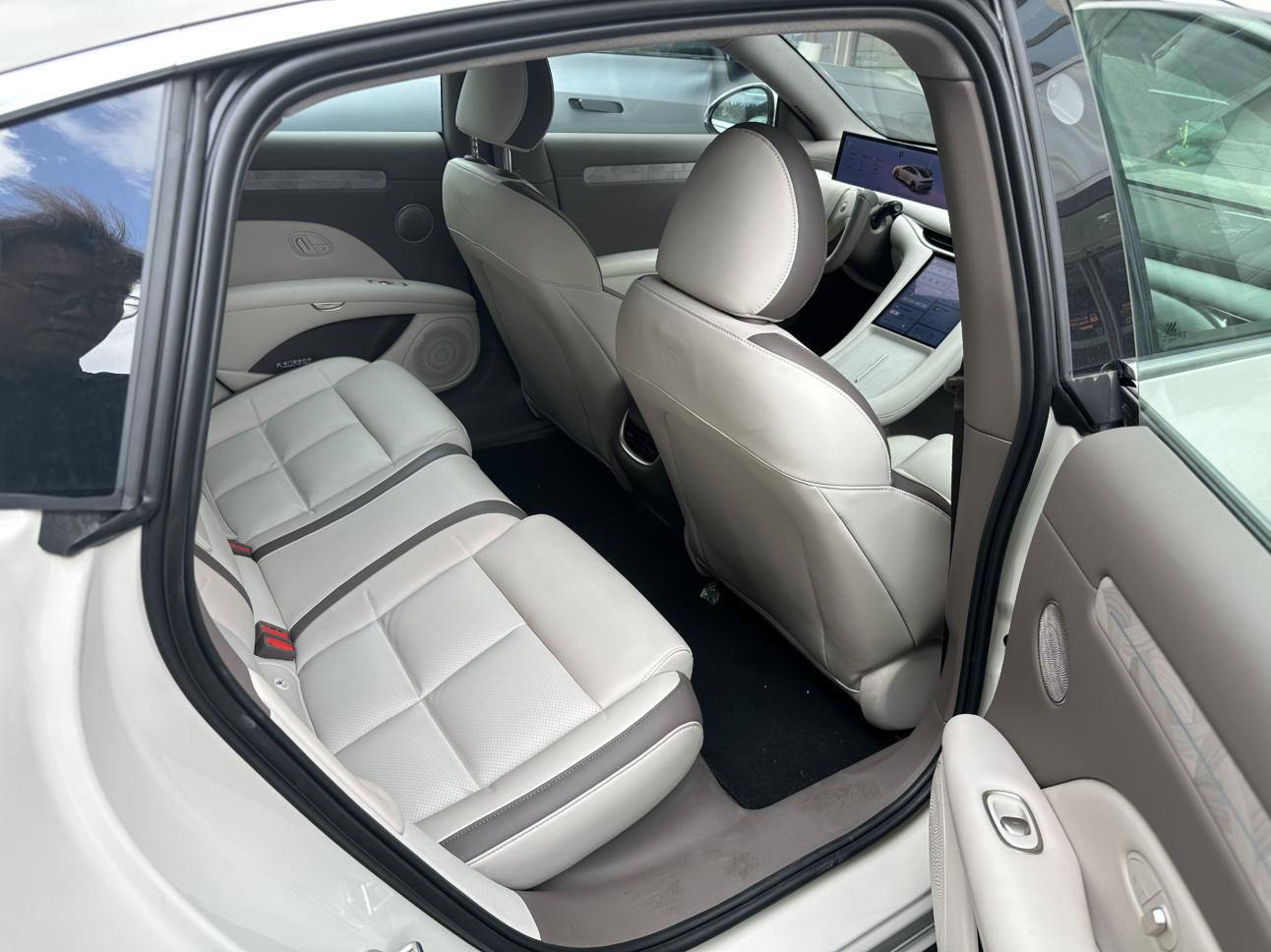 IM Motors (Zhiji) L6 2025 thumb 7