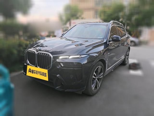 BMW X7 2023 thumb 11