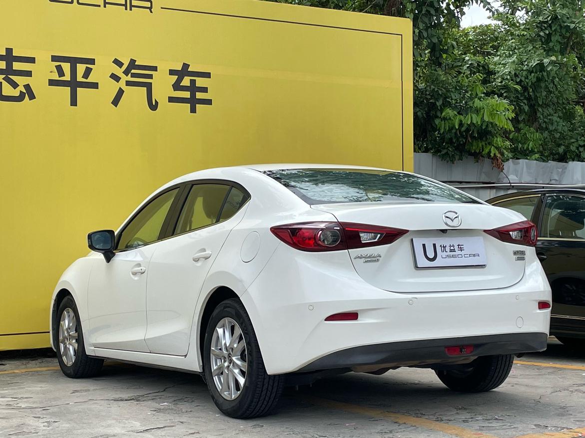 Mazda 3 2016 thumb 11