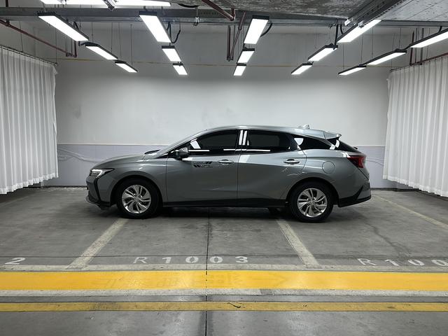 Buick 6 PHEV 2022 thumb 2