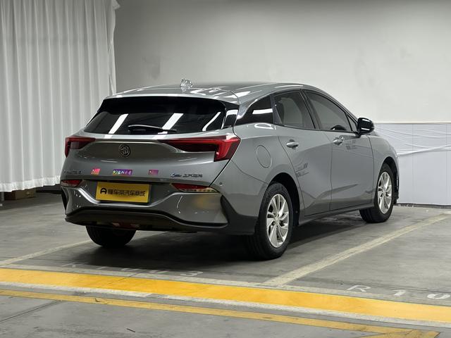 Buick 6 PHEV 2022 thumb 5