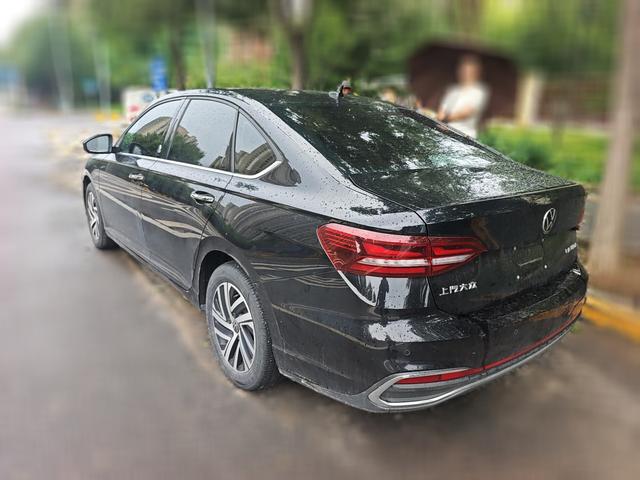 Volkswagen Lavida XR 2023 thumb 2