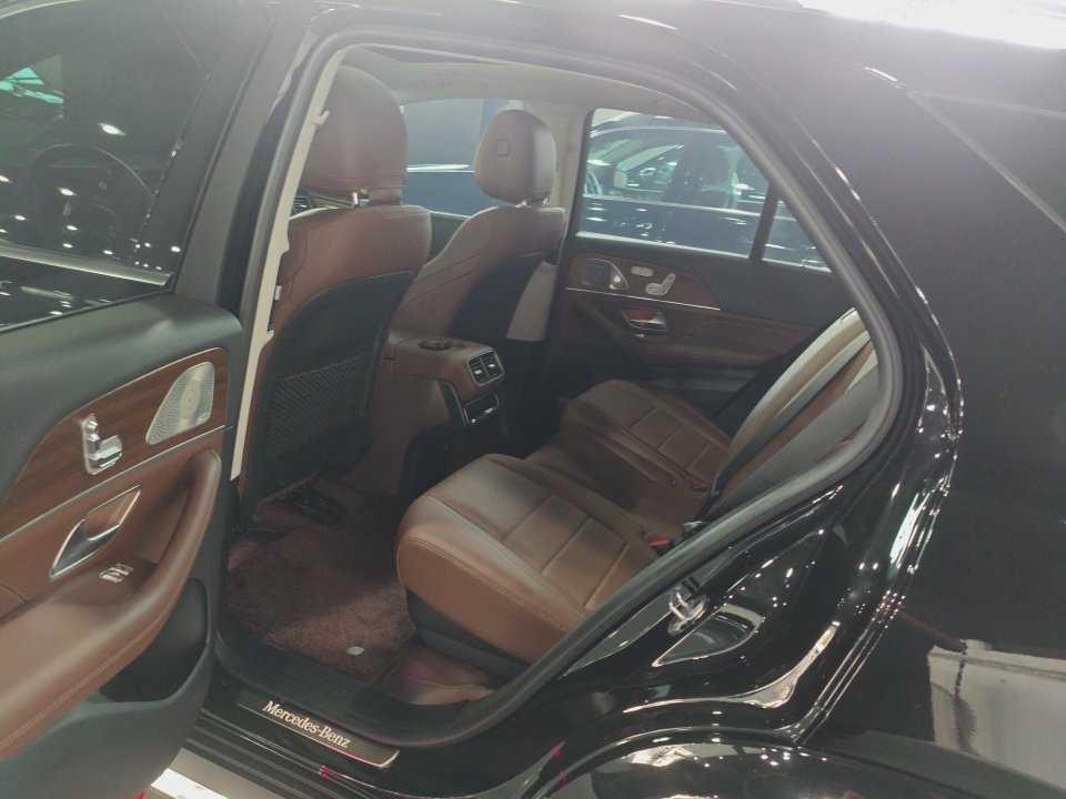 Mercedes-Benz GLE 2024 thumb 7