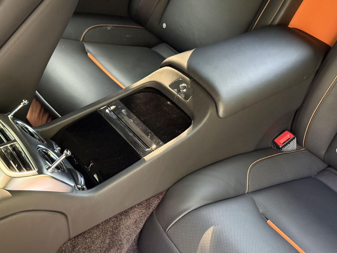 Rolls-Royce Yao Ying 2015 thumb 8