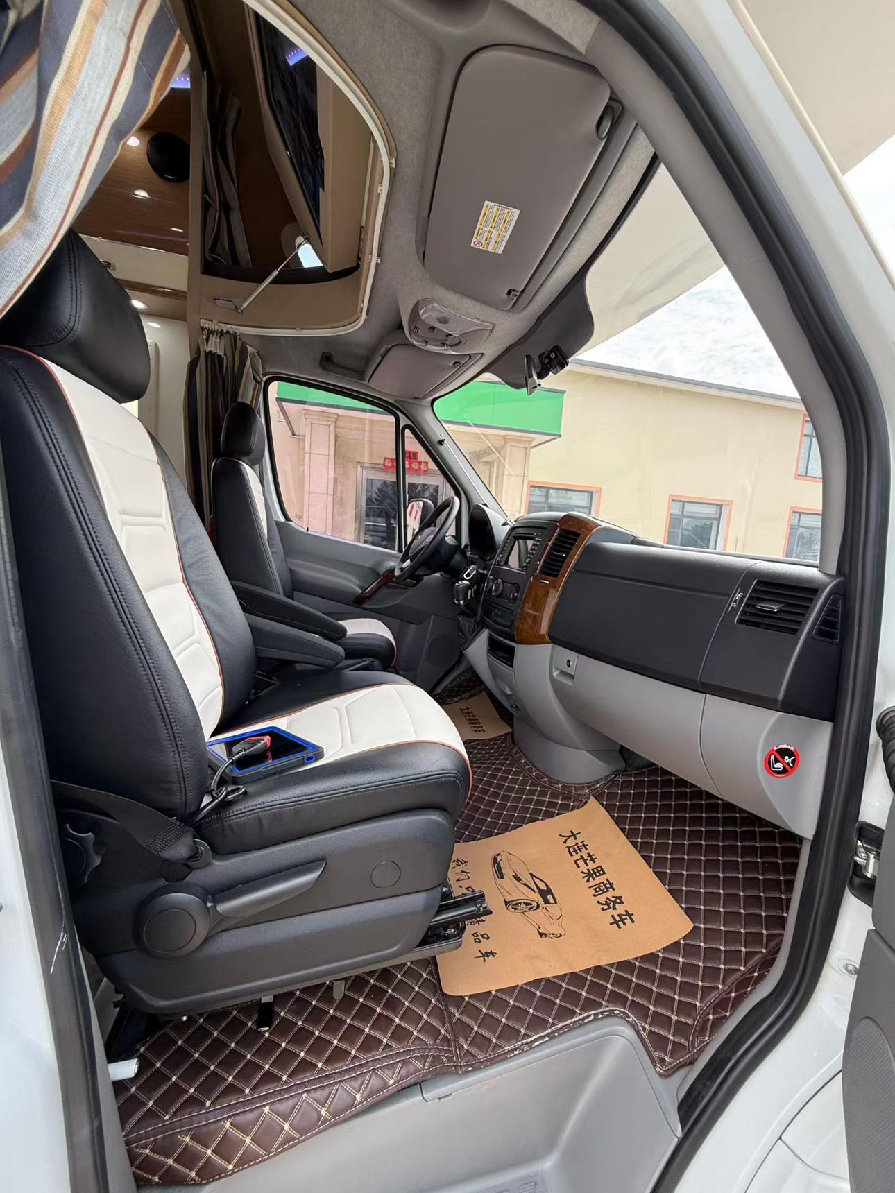 Mercedes-Benz Sprinter 2018 thumb 7