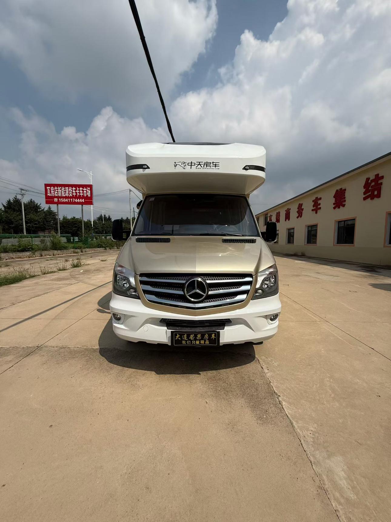 Mercedes-Benz Sprinter 2018 thumb 9