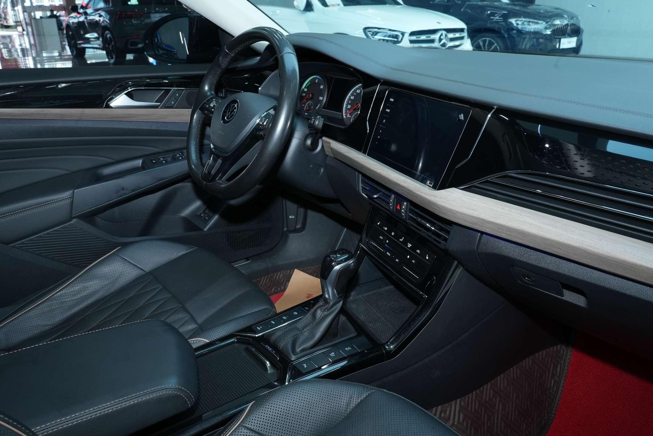 Volkswagen Passat 2020 thumb 9