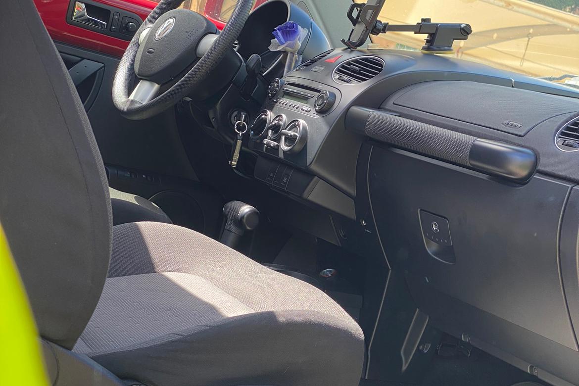 Volkswagen Beetle 2008 thumb 12