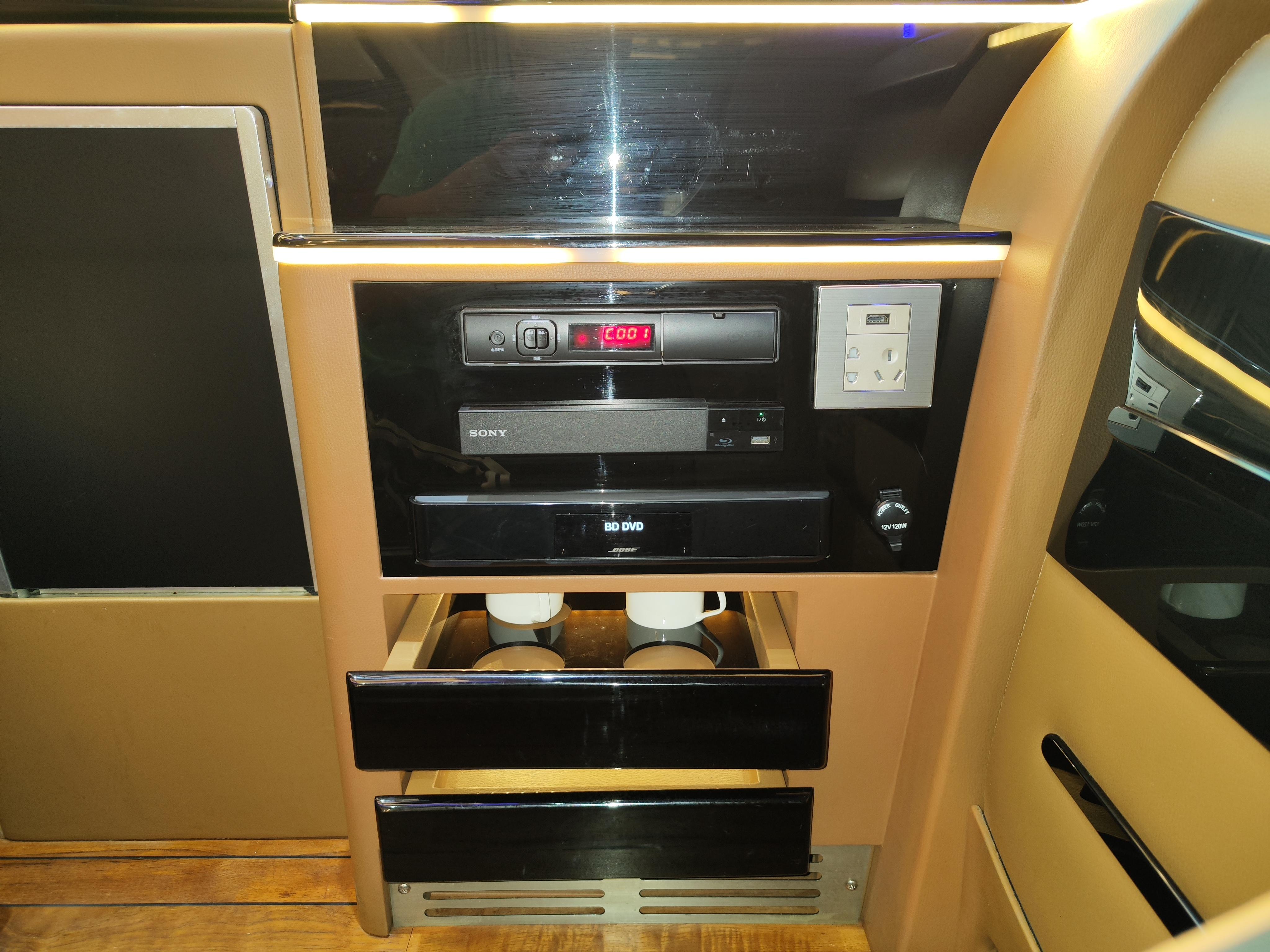 Mercedes-Benz Sprinter 2016 thumb 12