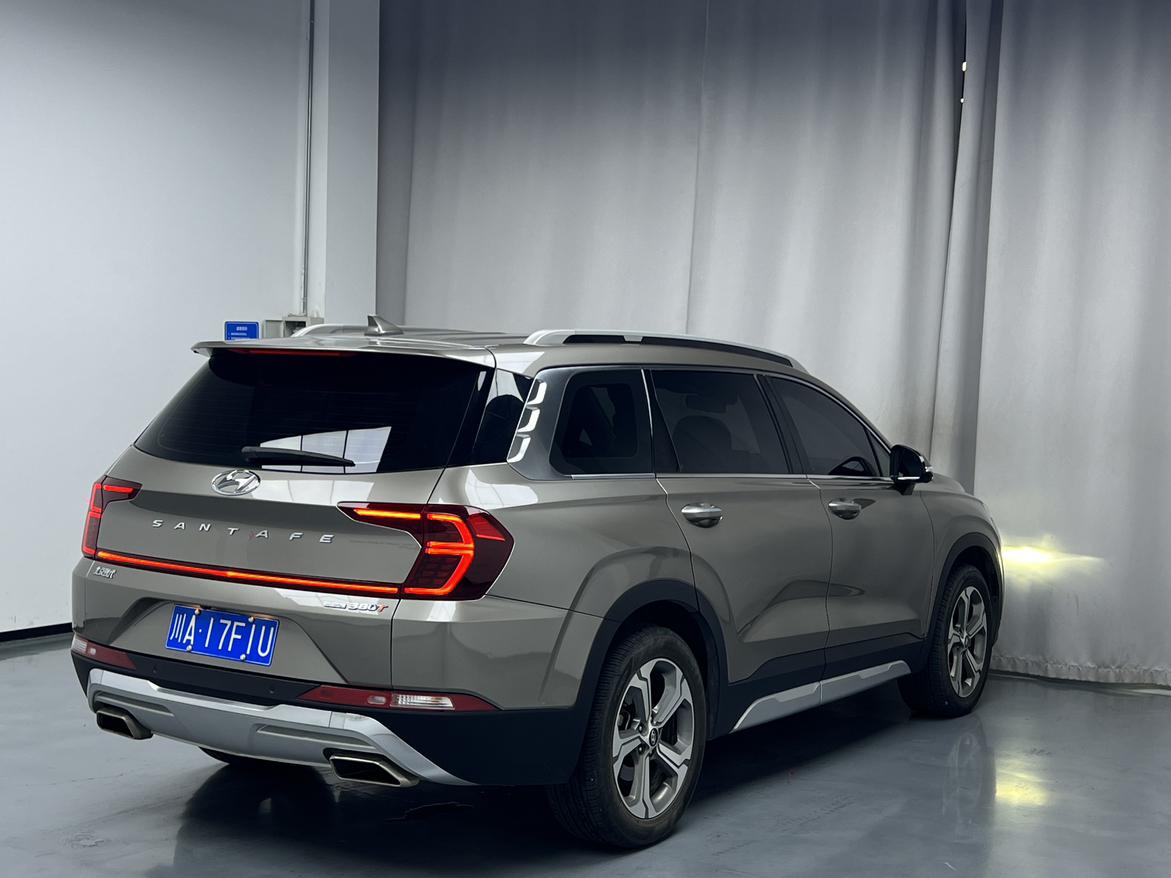 Hyundai Santa Fe 2019 thumb 4