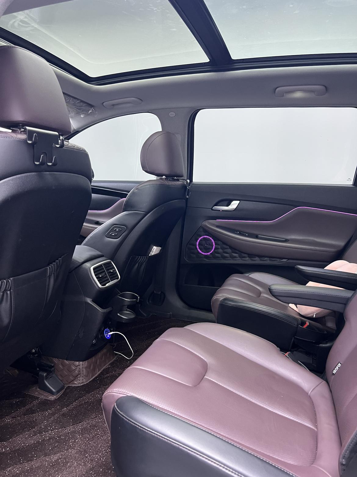 Hyundai Santa Fe 2019 thumb 8