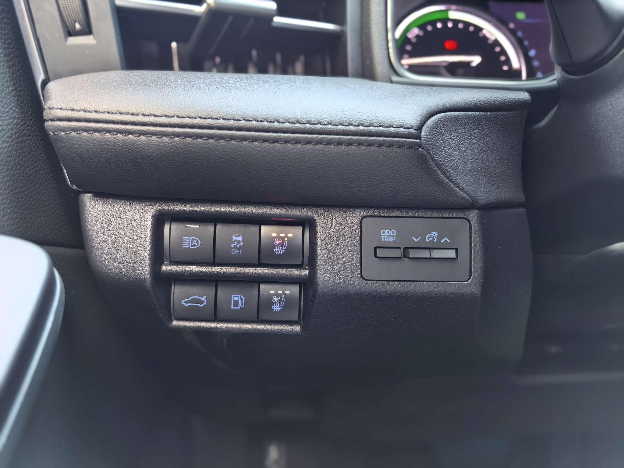 Toyota Avalon 2022 thumb 6