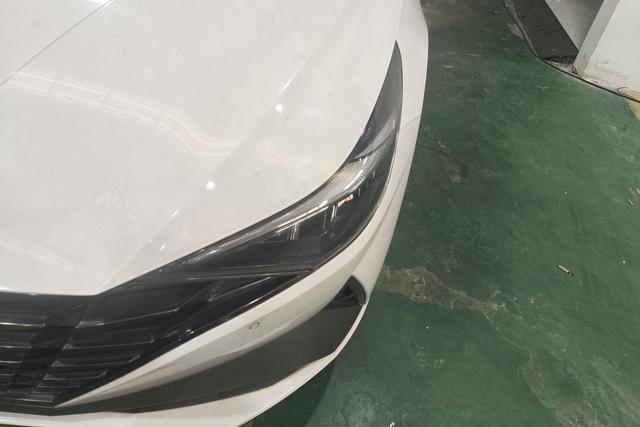 Hyundai Elantra 2021 thumb 2