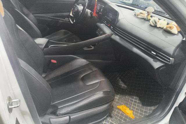 Hyundai Elantra 2021 thumb 5