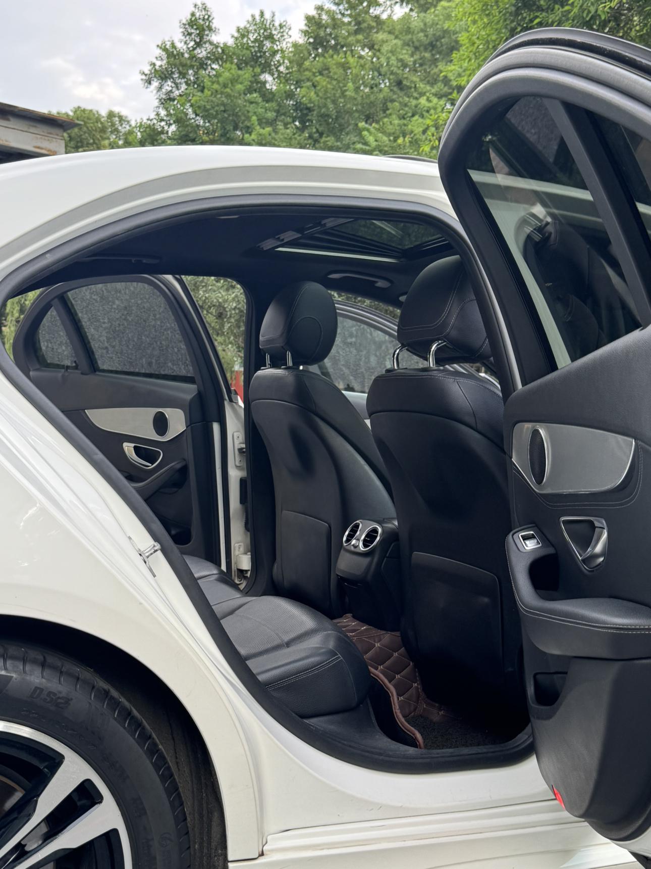 Mercedes-Benz C-Класс 2015 thumb 9