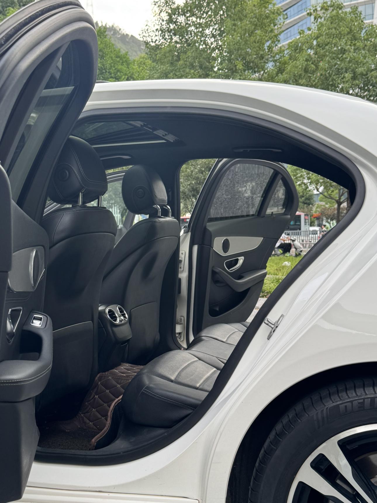 Mercedes-Benz C-Класс 2015 thumb 10