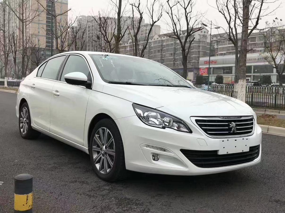 Peugeot 408 2015 thumb 10