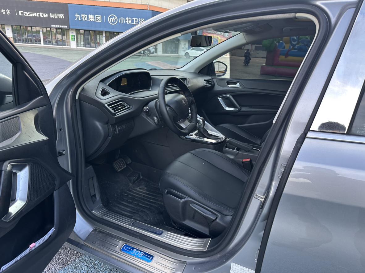 Peugeot 308 2016 thumb 8