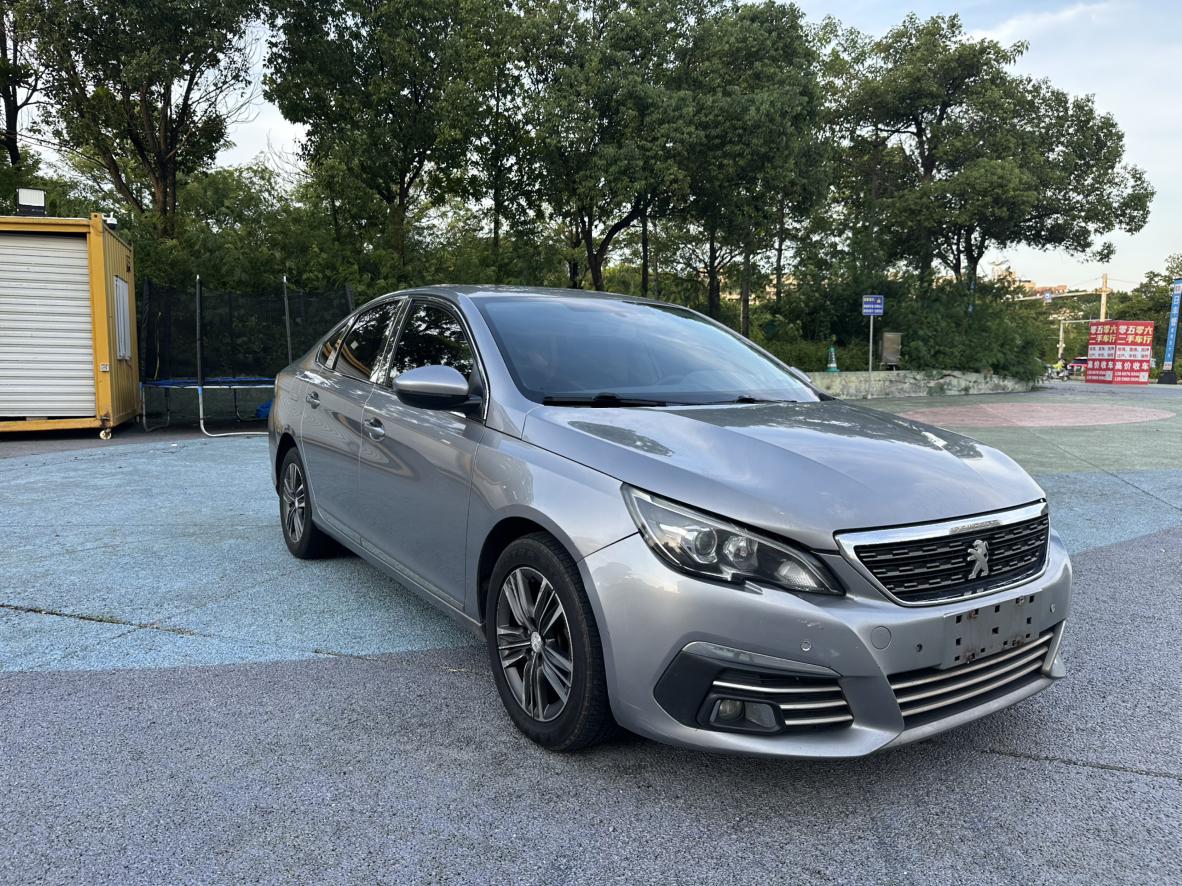 Peugeot 308 2016 thumb 11