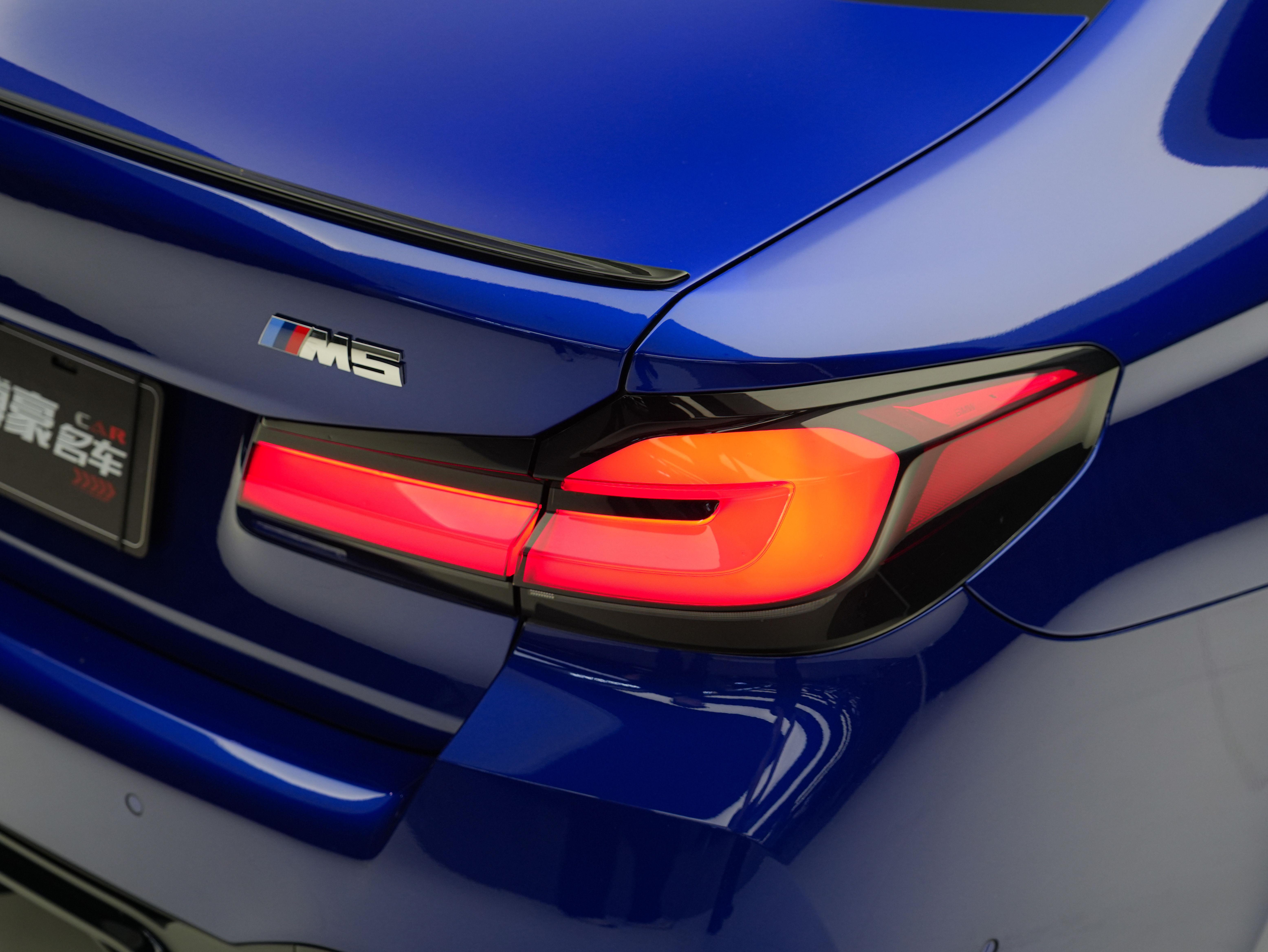 BMW M5 2021 thumb 8