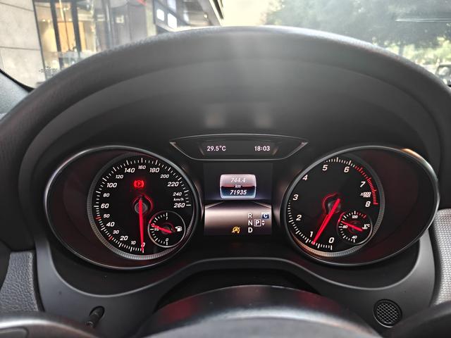 Mercedes-Benz CLA 2019 thumb 4