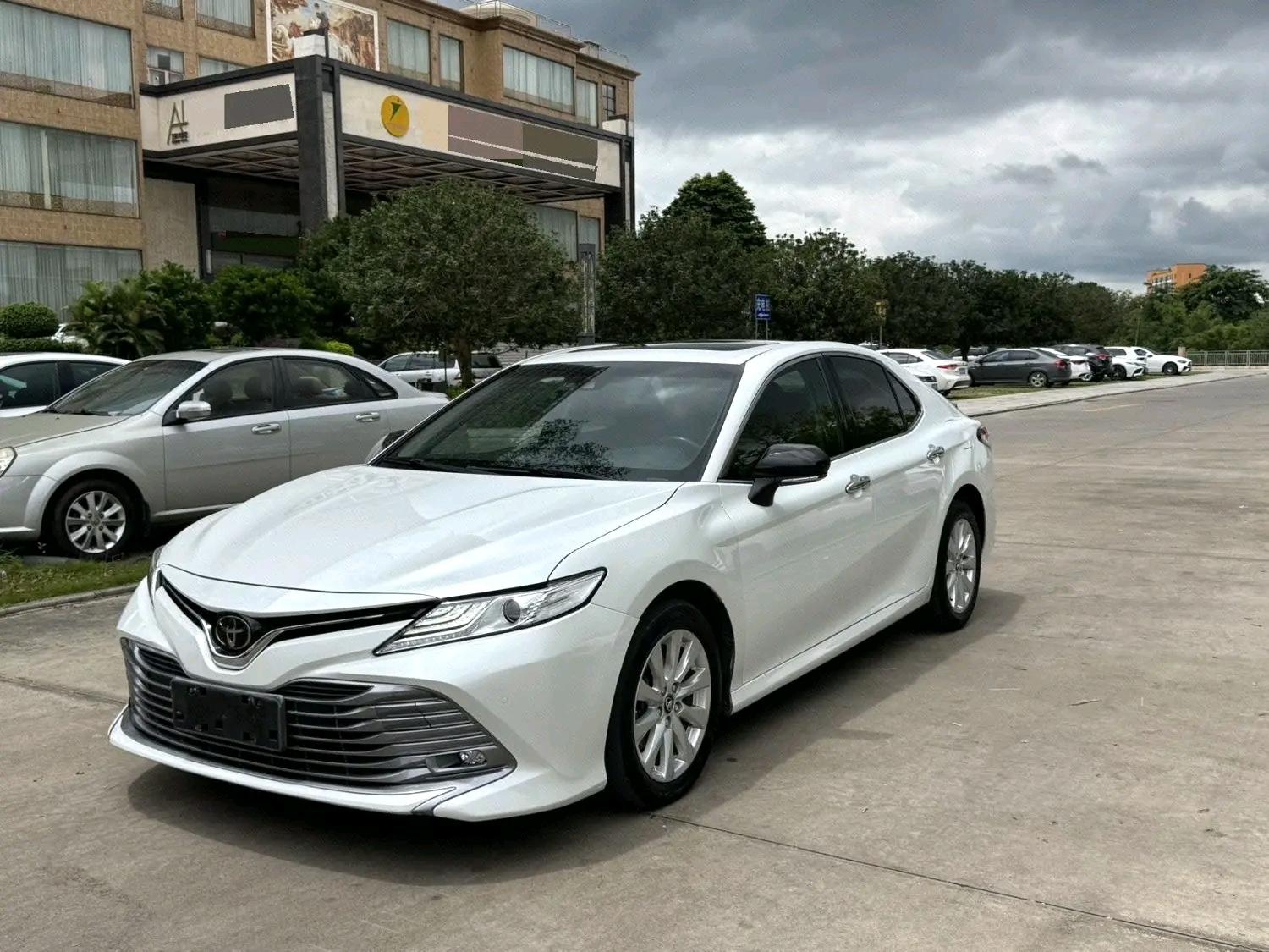 Toyota Camry 2018 thumb 8
