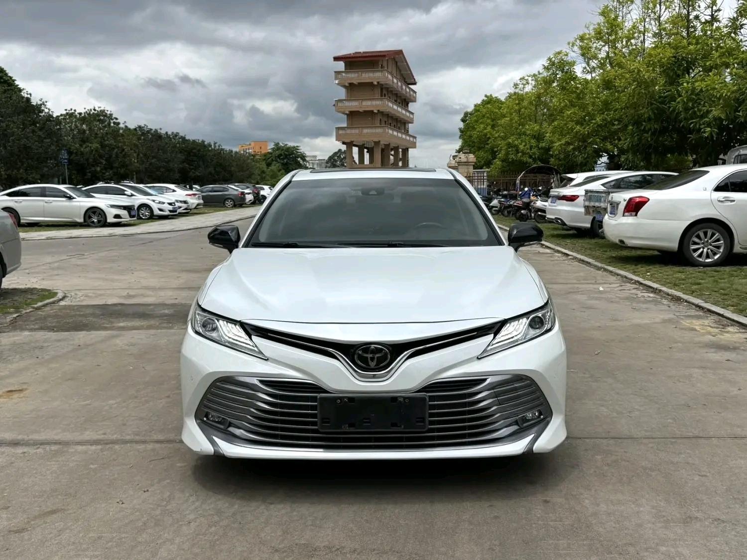 Toyota Camry 2018 thumb 9