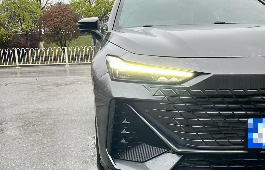 Changan UNI-V 2022 thumb 4