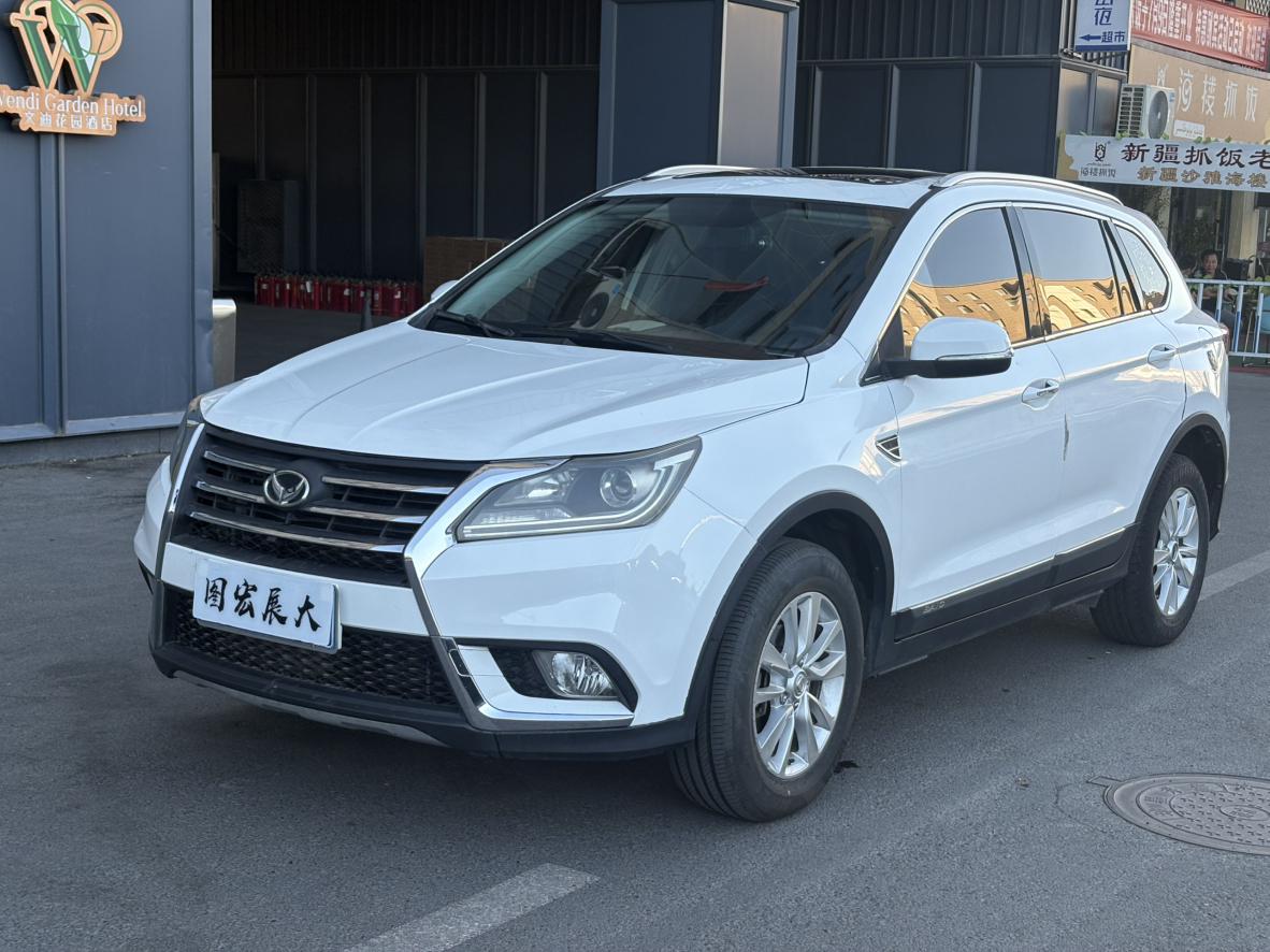 BAIC Huansu S6 2016 thumb 8