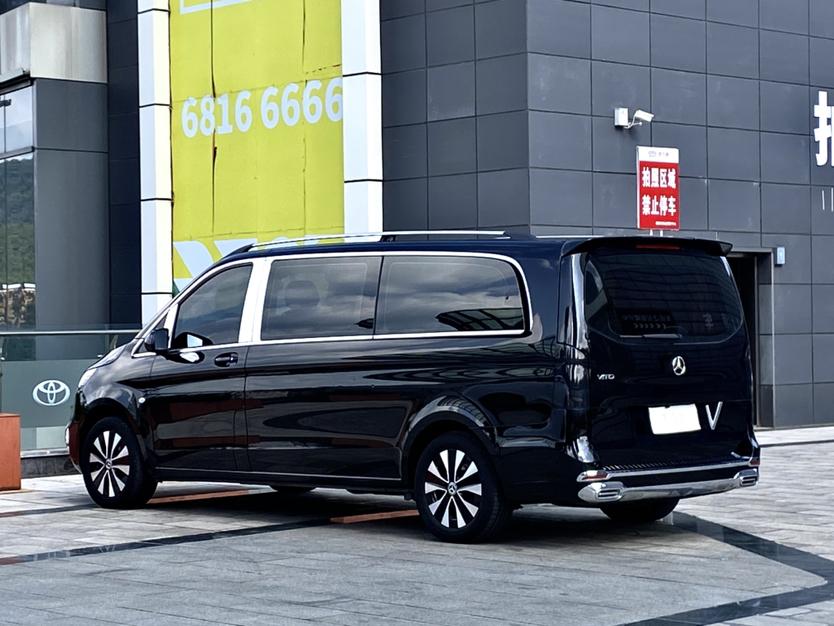 Mercedes-Benz Wei Ting 2023 thumb 3
