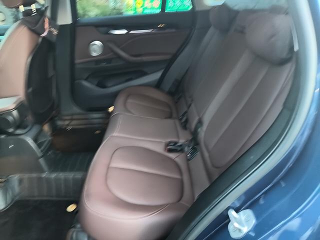 BMW X1 2021 thumb 10