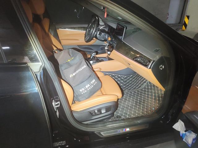 BMW 6 серии 2021 thumb 9