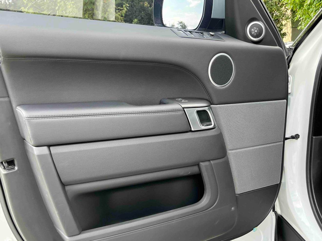 Land Rover Range Rover Sport 2017 thumb 12