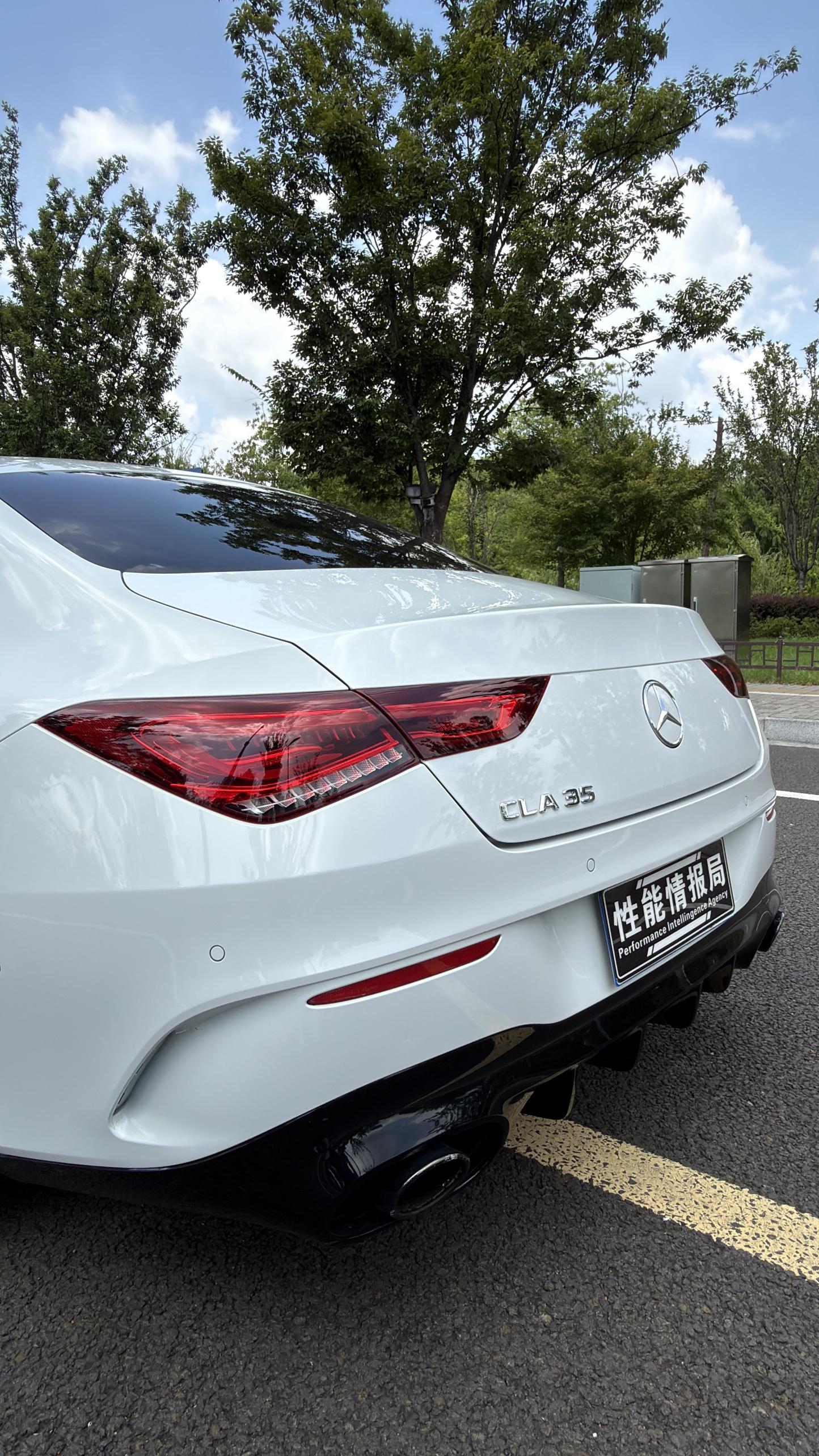 Mercedes-Benz CLA AMG 2020 thumb 5