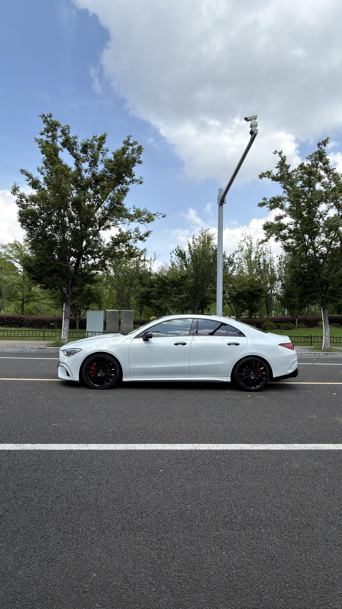 Mercedes-Benz CLA AMG 2020 thumb 7