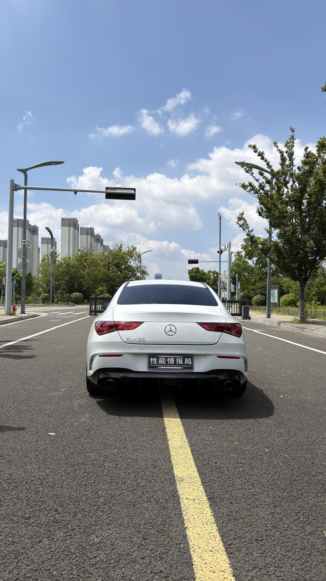 Mercedes-Benz CLA AMG 2020 thumb 10